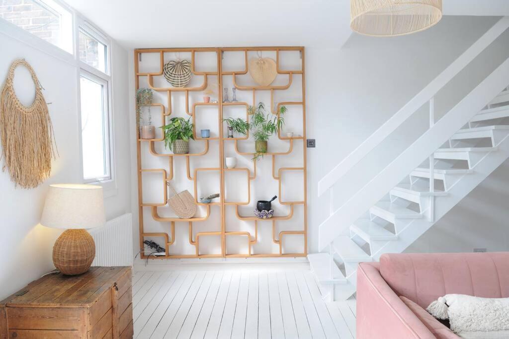 Light Filled Mid- Century 3 Bed Cottage In Dulwich Λονδίνο Εξωτερικό φωτογραφία