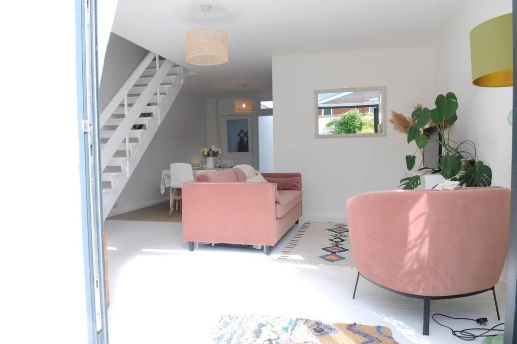 Light Filled Mid- Century 3 Bed Cottage In Dulwich Λονδίνο Εξωτερικό φωτογραφία