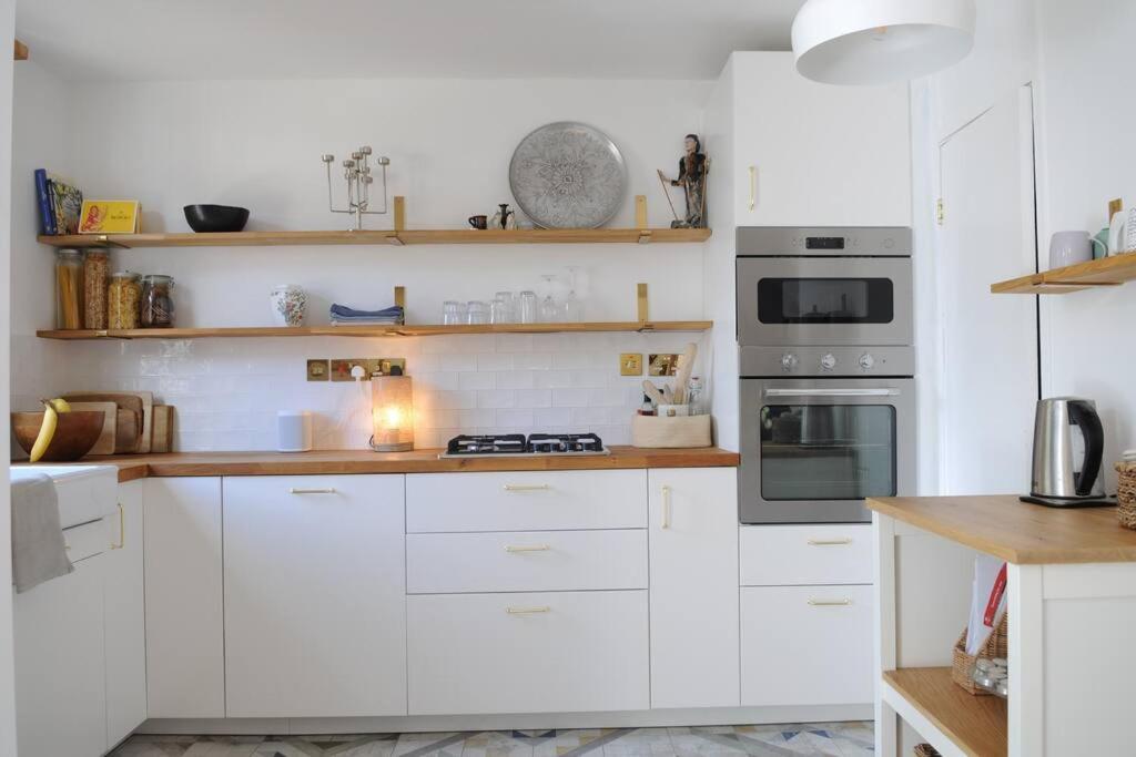 Light Filled Mid- Century 3 Bed Cottage In Dulwich Λονδίνο Εξωτερικό φωτογραφία